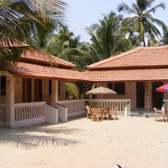 Omakar Deluxe Beach Resort, Malvan 5